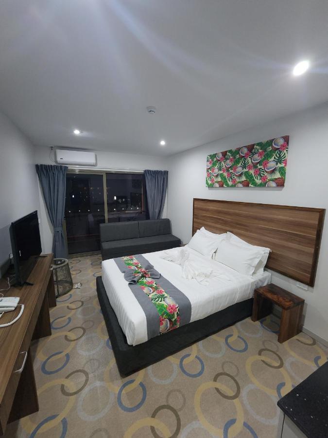 Vualiku Hotel & Apartments Nadi Exterior photo
