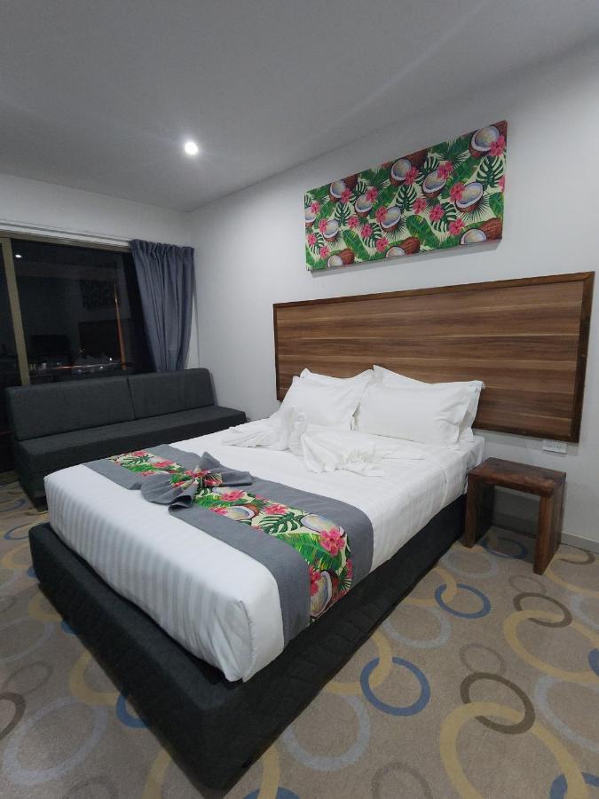 Vualiku Hotel & Apartments Nadi Exterior photo